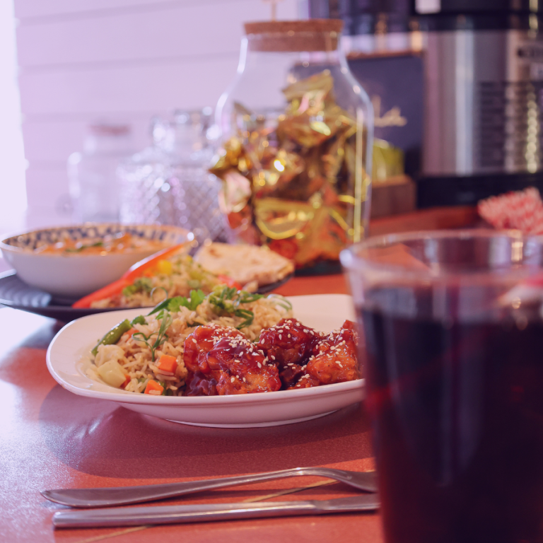 Aasia toit Hiiumaal Kärdlas - Mandala