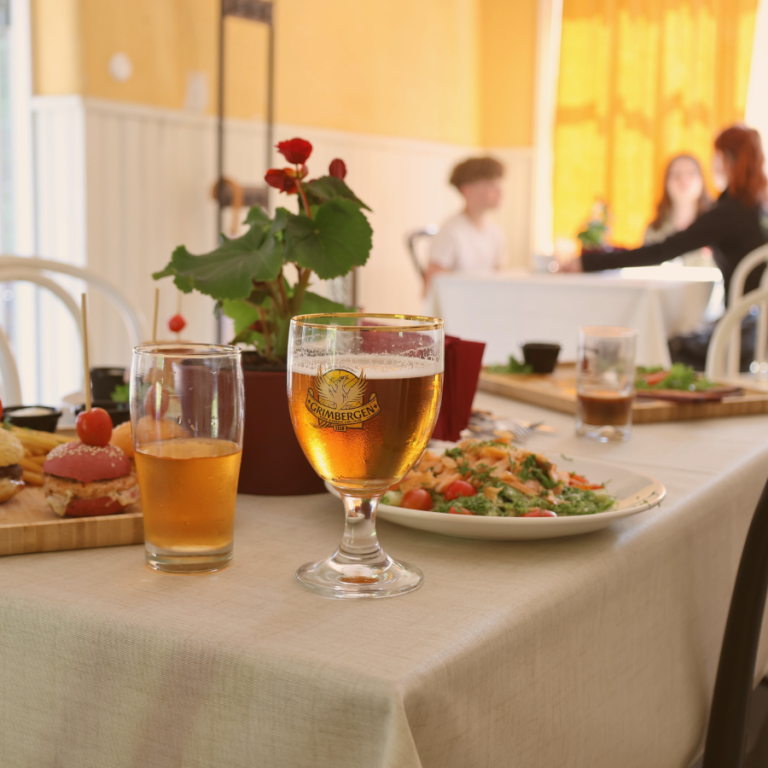 Kärdla Pritsumaja kohvik restoran Hiiumaal